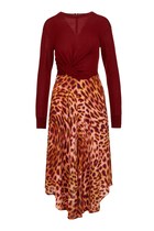 فستان صوف منسوج بتصميم ملفوف ونقشة جلد الفهد